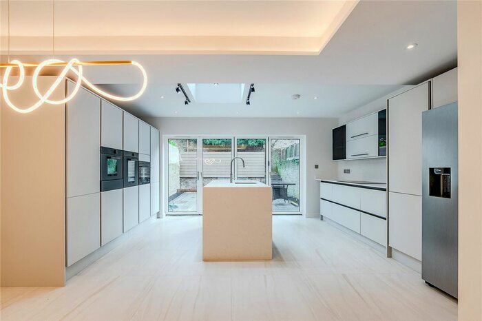 4 Bedroom Detached House To Rent In Woodsford Square, London, Uk, W14