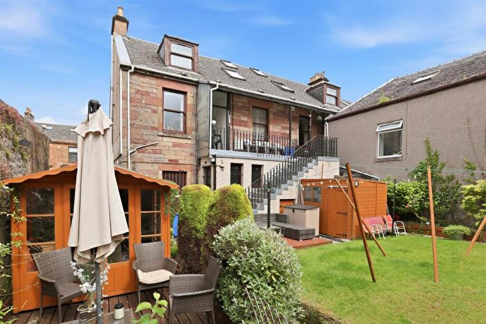 5 Bedroom Flat For Sale In Union Street, Greenock, PA16