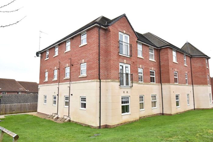 2 Bedroom Flat For Sale In Peach Pie Street, Wincanton, Somerset, BA9
