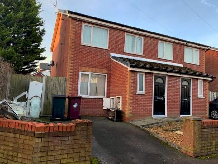 3 Bedroom Semi-Detached House For Sale In Quernmore Road, Kirkby, Liverpool, L33