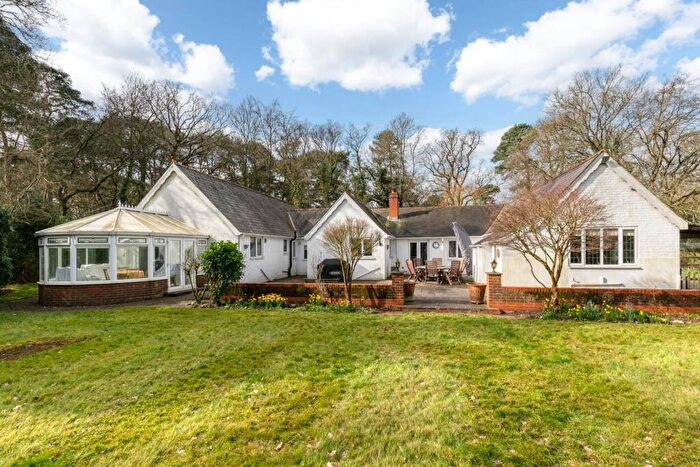 4 Bedroom Detached House For Sale In Old Wokingham Road, Wokingham, RG40