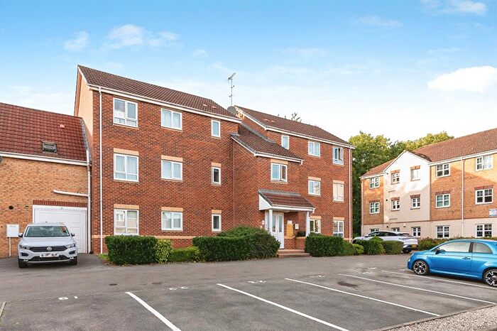 2 Bedroom Apartment For Sale In Spring Gardens, Nottingham, NG8