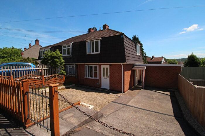 2 Bedroom End Of Terrace House For Sale In Underwood Road, Portishead, Bristol, BS20