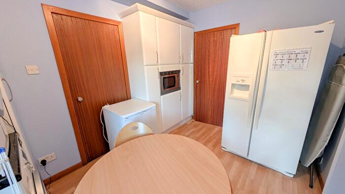 5 Bedroom Detached House For Sale In Locksley Avenue, Cumbernauld, G67