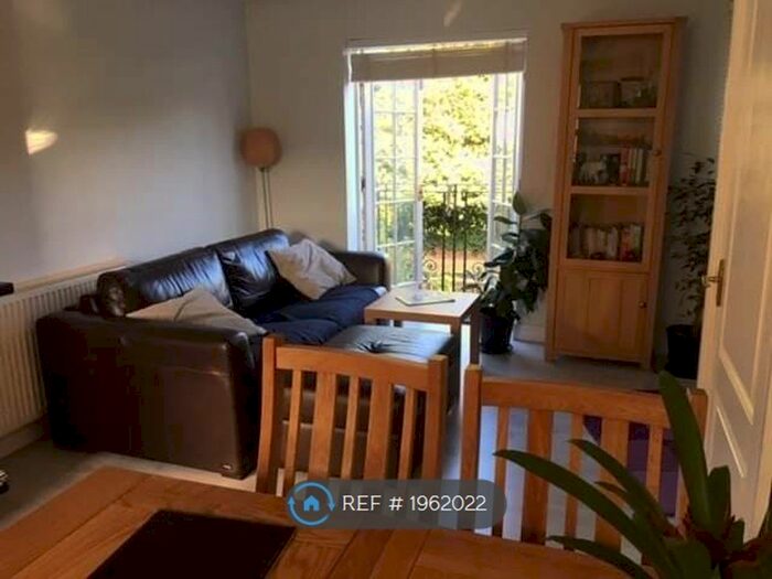 2 Bedroom End Of Terrace House To Rent In Cherwell Wharf, Banbury, OX16