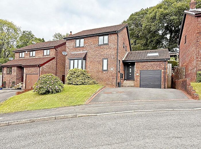 4 Bedroom Detached House For Sale In Tylcha Ganol, Tonyrefail, Porth, Rhondda Cynon Taff., CF39