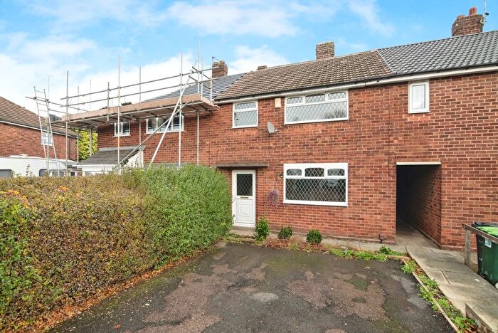3 Bedroom Terraced House For Sale In Poplar Avenue, Tividale, Oldbury, West Midlands, B69