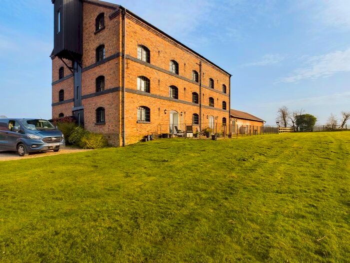 2 Bedroom Flat For Sale In The Old Mill, Longdon-Upton-Tern, Telford, TF6