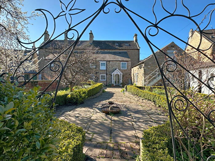 5 Bedroom Semi-Detached House For Sale In Princes Street, Corbridge, NE45