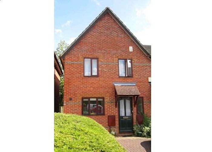 4 Bedroom Property To Rent In Kirby Place, Oxford, OX4