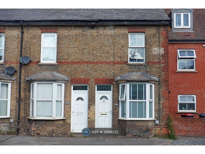 2 Bedroom Terraced House To Rent In Wincheap, Canterbury, CT1
