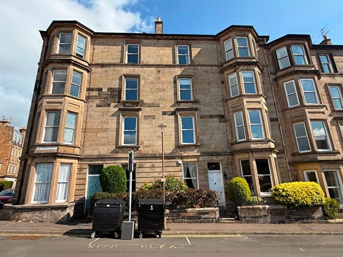 4 Bedroom Flat To Rent In Findhorn Place, Grange, Edinburgh, EH9