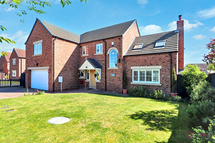 5 Bedroom Detached House For Sale In Nursery Gardens, Gainsborough, DN10