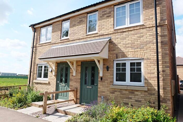 2 Bedroom Semi Detached House To Rent In Hoplands Road, Coningsby, Lincoln, LN4