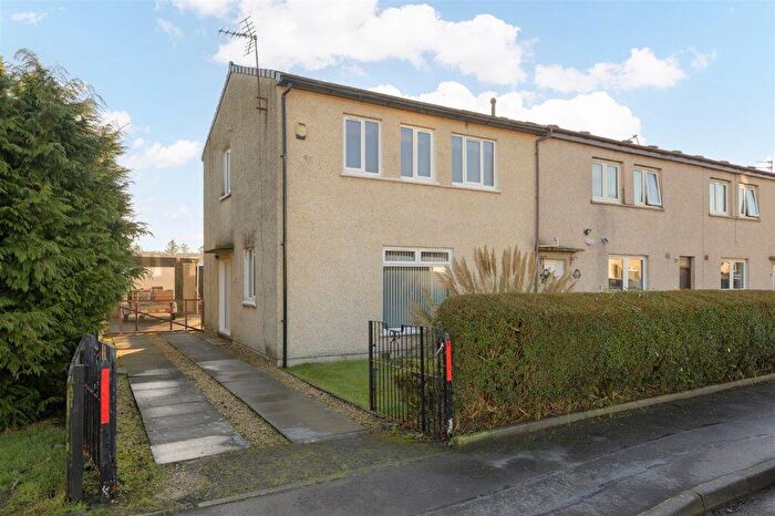 3 Bedroom End Of Terrace House For Sale In Camdean Crescent, Rosyth, KY11