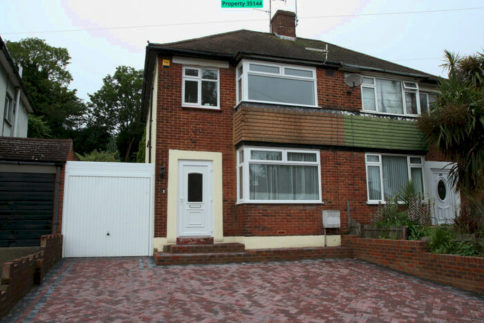 3 Bedroom Semi-Detached House To Rent In Valley Drive, Gravesend, DA12