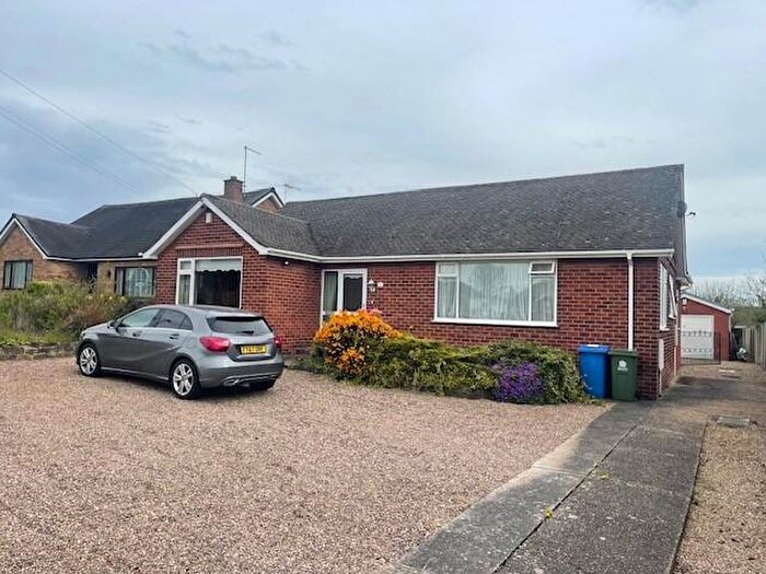 4 Bedroom Detached Bungalow For Sale In Rectory Road, Church Warsop, NG20