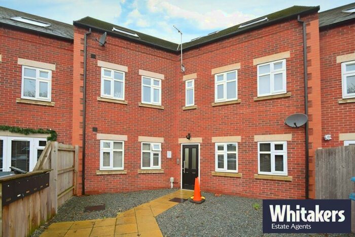2 Bedroom Apartment To Rent In Hantom Close, Hull, HU7