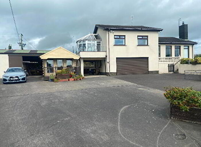 3 Bedroom Detached Bungalows For Sale In Banbridge Road, Newry, BT34