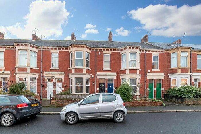 2 Bedroom Flat To Rent In Trewhitt Road, Heaton, NE6