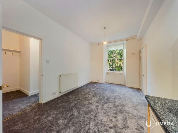 1 Bedroom Flat To Rent In Stewart Terrace, Gorgie, Edinburgh, EH11