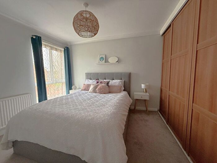 3 Bedroom Terraced House For Sale In Collet Walk, Rainham, Gillingham, ME8