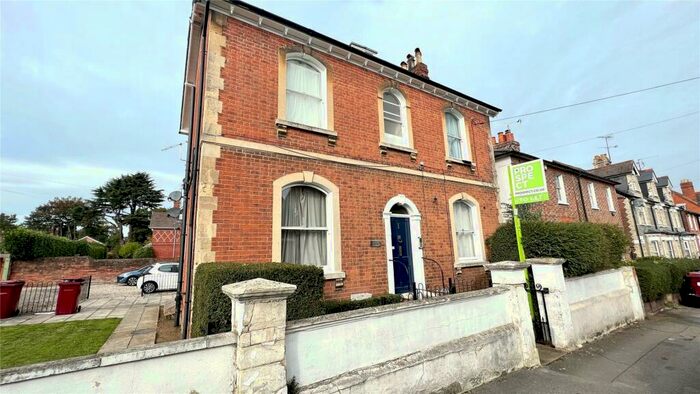 1 Bedroom Apartment To Rent In Argyle Street, Reading, Berkshire, RG1