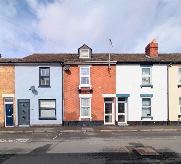 2 Bedroom Terraced House For Sale In Stanley Road, Gloucester, GL1