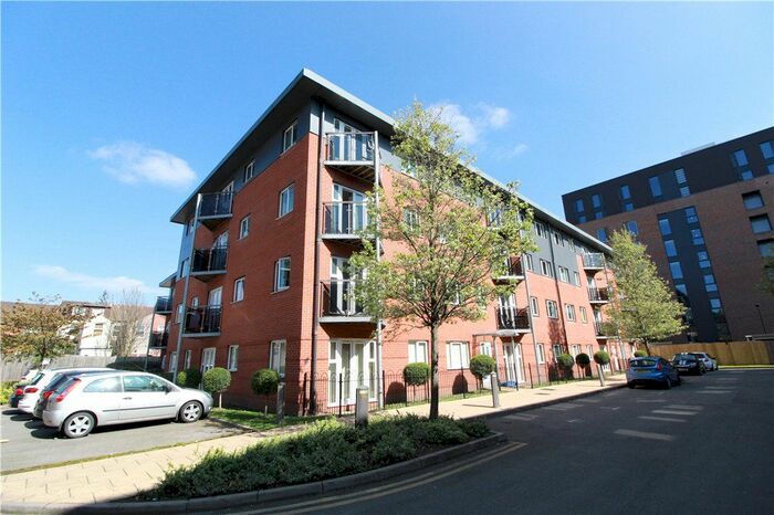 2 Bedroom Flat To Rent In Caister Hall, Conisbrough Keep, Coventry, West Midlands, CV1