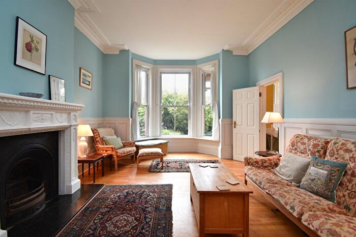 4 Bedroom Semi-Detached House For Sale In Springfield Road, St. Leonards-On-Sea, TN38