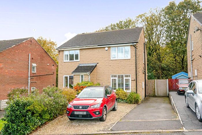 2 Bedroom Semi Detached House For Sale In High Brooms, Huddersfield, HD2