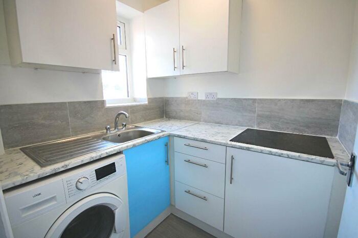 1 Bedroom Flat To Rent In Park Avenue, Wembley, NW10