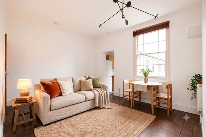 1 Bedroom Apartment For Sale In Brighton Road, Redland, Bristol, BS6