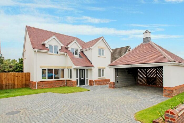 4 Bedroom Detached House To Rent In Lower Shelton Road, MK43