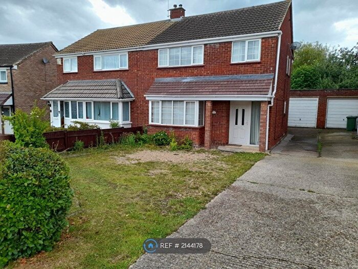 3 Bedroom Semi-Detached House To Rent In Glastonbury Close, Milton Keynes, MK3