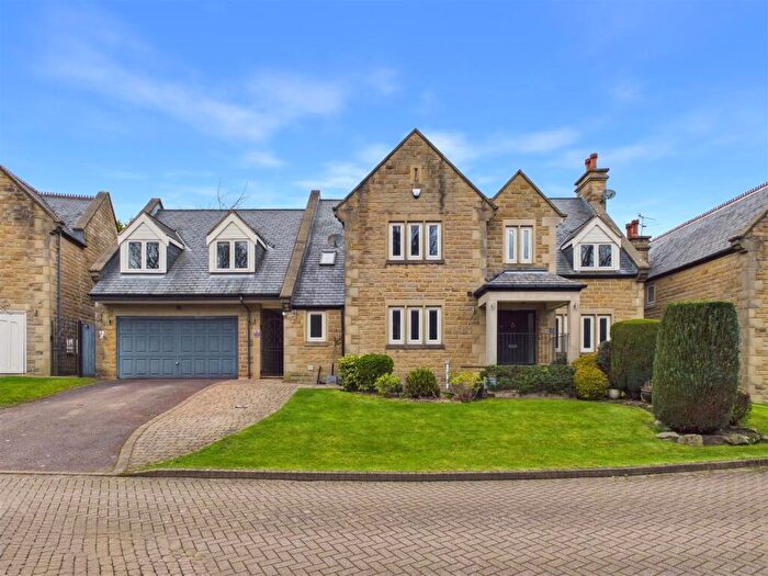 5 Bedroom Detached House For Sale In Broomcroft Park, Whirlow, Sheffield, S11