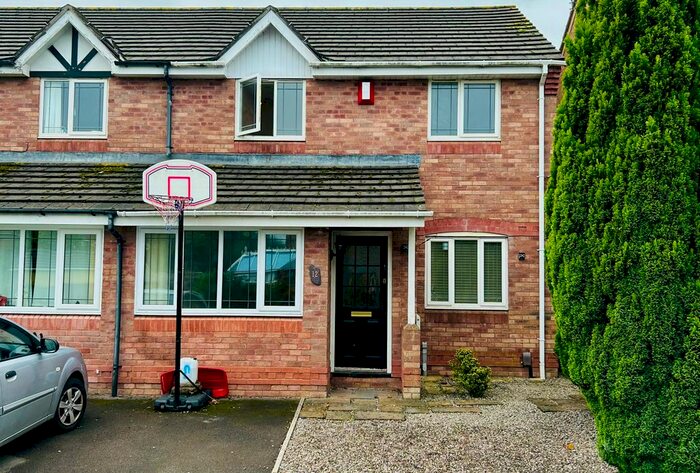 3 Bedroom Property To Rent In Aston Place, St. Mellons, Cardiff, CF3