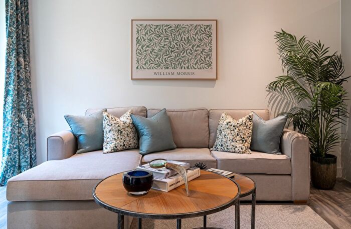 1 Bedroom Flat For Sale In " Bedroom Apartment" At Hepworth Place, Walthamstow, E17