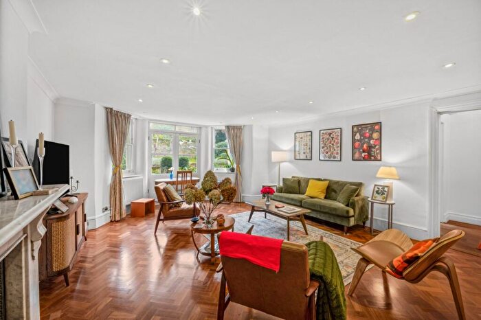 2 Bedroom Flat For Sale In Buckland Crescent, Belsize Park, NW3