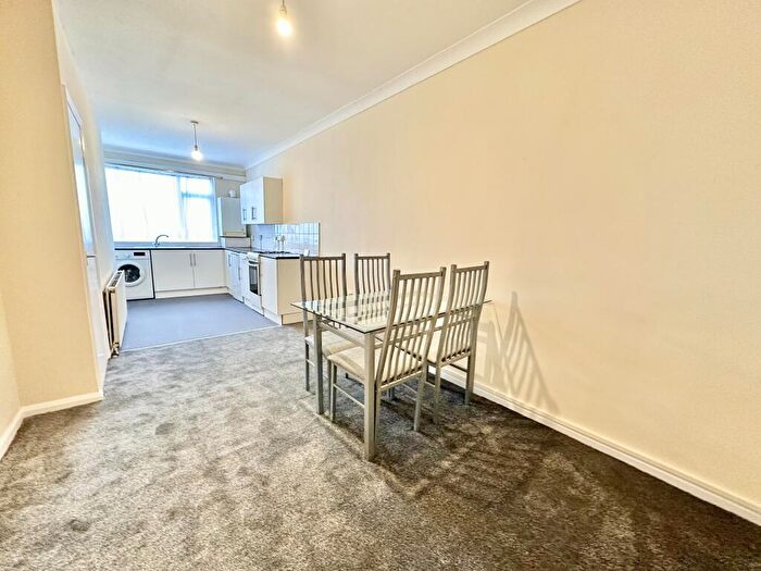 2 Bedroom Duplex To Rent In A Mansfield Road Intake Sheffield, S12