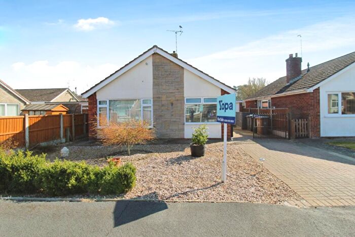 3 Bedroom Detached Bungalow For Sale In Skipwith Crescent, Metheringham, LN4