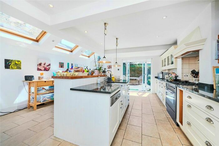 4 Bedroom Terraced House To Rent In Ringmer Avenue, London, SW6