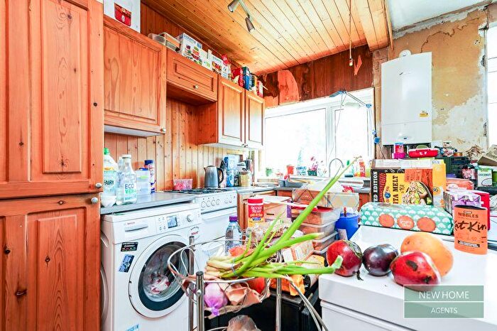 2 Bedroom Semi-Detached House For Sale In Brancepeth Avenue, Newcastle Upon Tyne, NE4