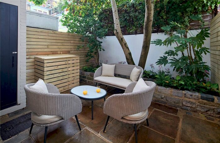 3 Bedroom Terraced House To Rent In Cheval Place, London, SW7