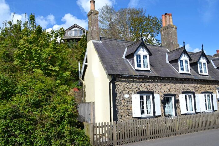 2 Bedroom Cottage For Sale In Kingsdown, Deal, CT14