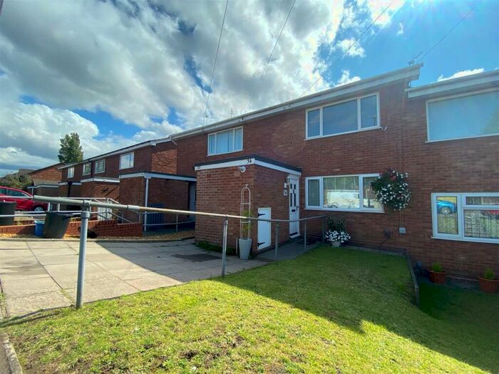 1 Bedroom Maisonette To Rent In Hazel Avenue, New Oscott, Birmingham, B73