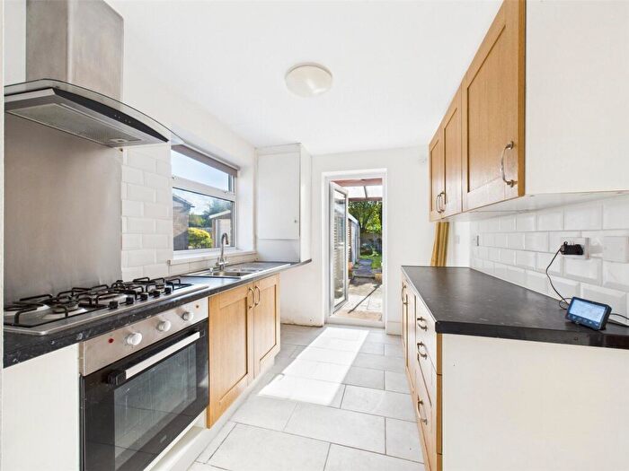 3 Bedroom Semi-Detached House To Rent In Churchill Drive, Ruddington, Nottingham, Nottinghamshire, NG11