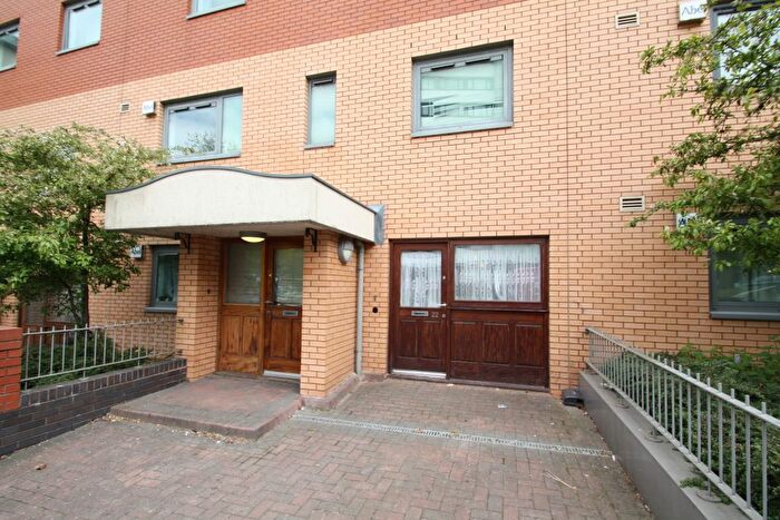 1 Bedroom Flat To Rent In Francis Road, Five Ways, Birmingham, B16