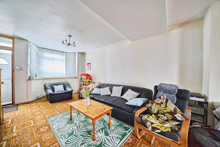 2 Bedroom Terraced House For Sale In Chester Road, London, London, E16