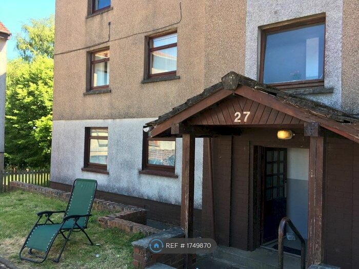 2 Bedroom Flat To Rent In Kilcreggan View, Greenock, PA15